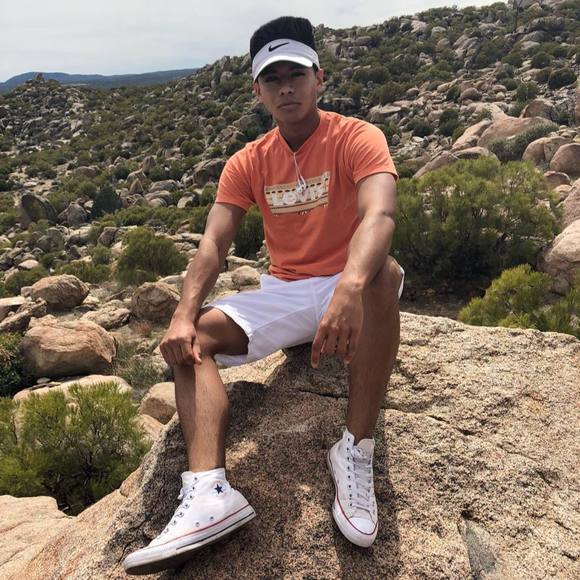 Meet your Posher, Hector - Picture 1 of 1